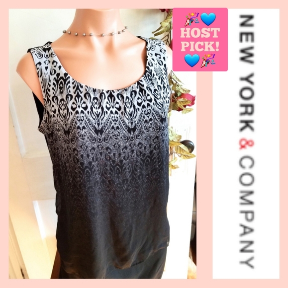 New York & Company Tops - New York & Co 💖HP! Blouse top black & white